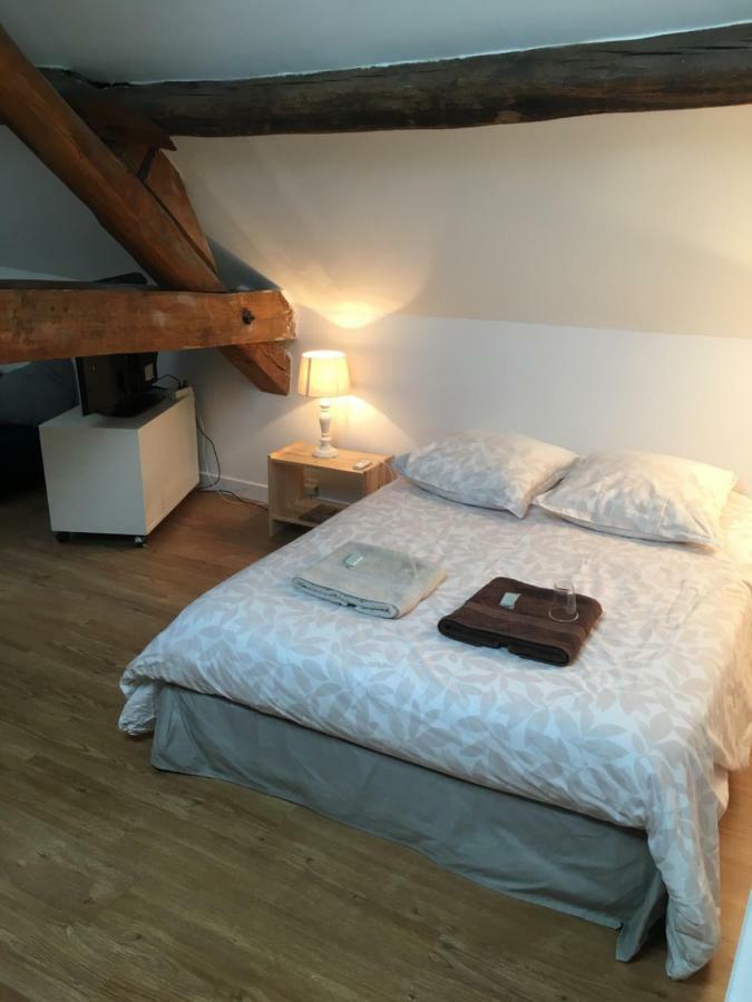 Chambres D Hotes Chez Francoise Et Michel Piscine 4 Chambres 8 Lits Chaumes-en-Brie Exterior foto